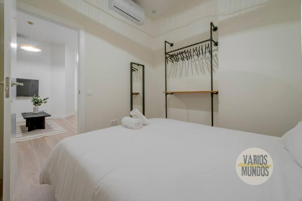 Cool Y Centrico Apt 6Px En Plena Plaza Del Carmen E2 Madri Exterior foto