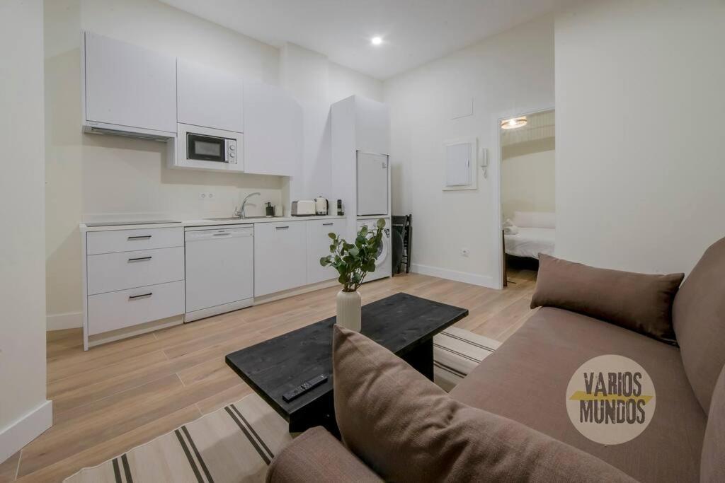 Cool Y Centrico Apt 6Px En Plena Plaza Del Carmen E2 Madri Exterior foto